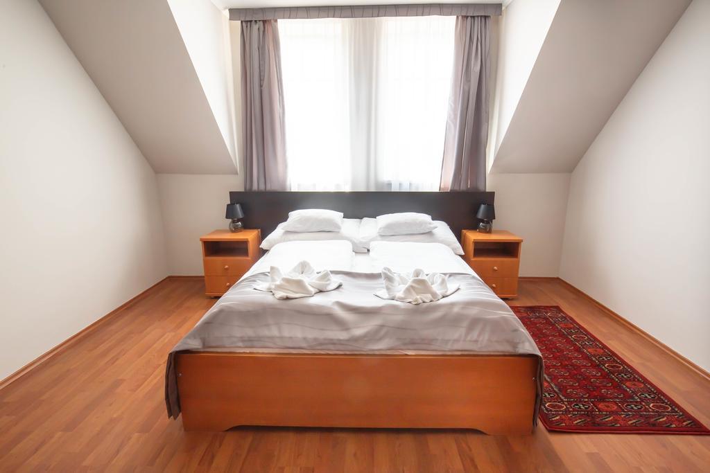 Salt Hill Apartmanok Egerszalók Eksteriør billede